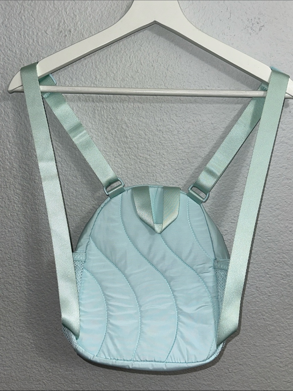 Adidas Mini Backpack READ - Picture 2 of 8
